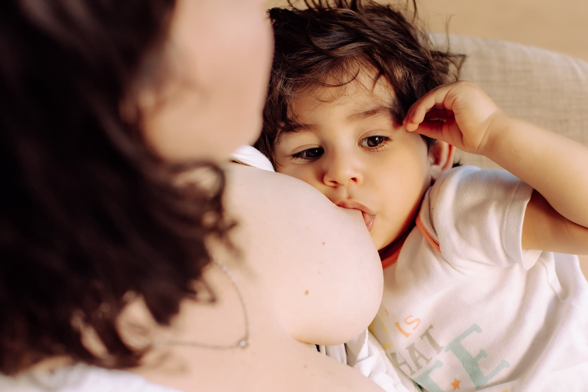 Ma lactation baisse pendant mes règles